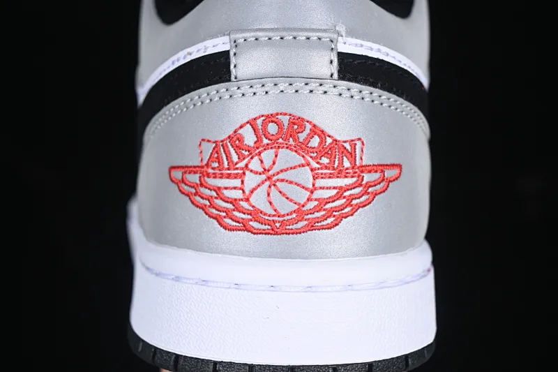 All categories Air Jordan Jordan series basketball shoes Air Jordan 1 Low G version pure original Air Jordan 1 Low AJ1 Joe 1 gray silver black hook low-top cultural casual sneakers HF3148-106
